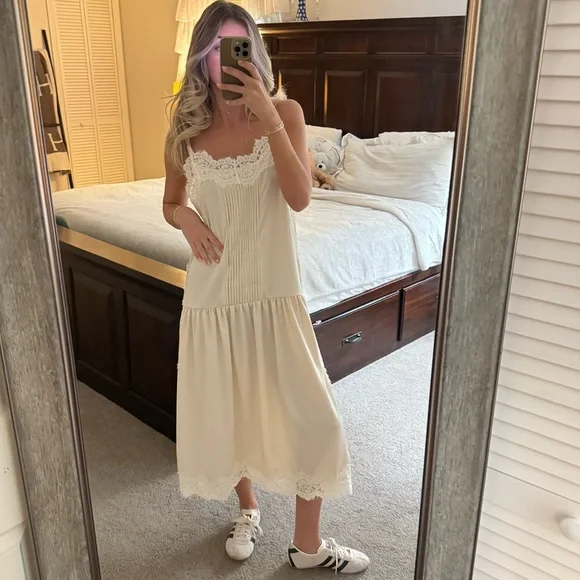 Ivory Lace Camisole Dress - Picture 3 of 16
